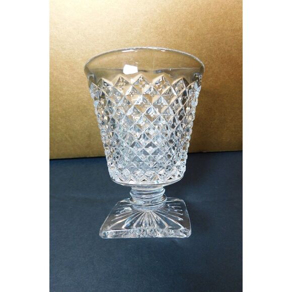 Westmoreland Juice Glasses English Hobnail Set of 4 Clear with Pedistal - Picture 4 of 7